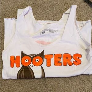 White Hooters tank